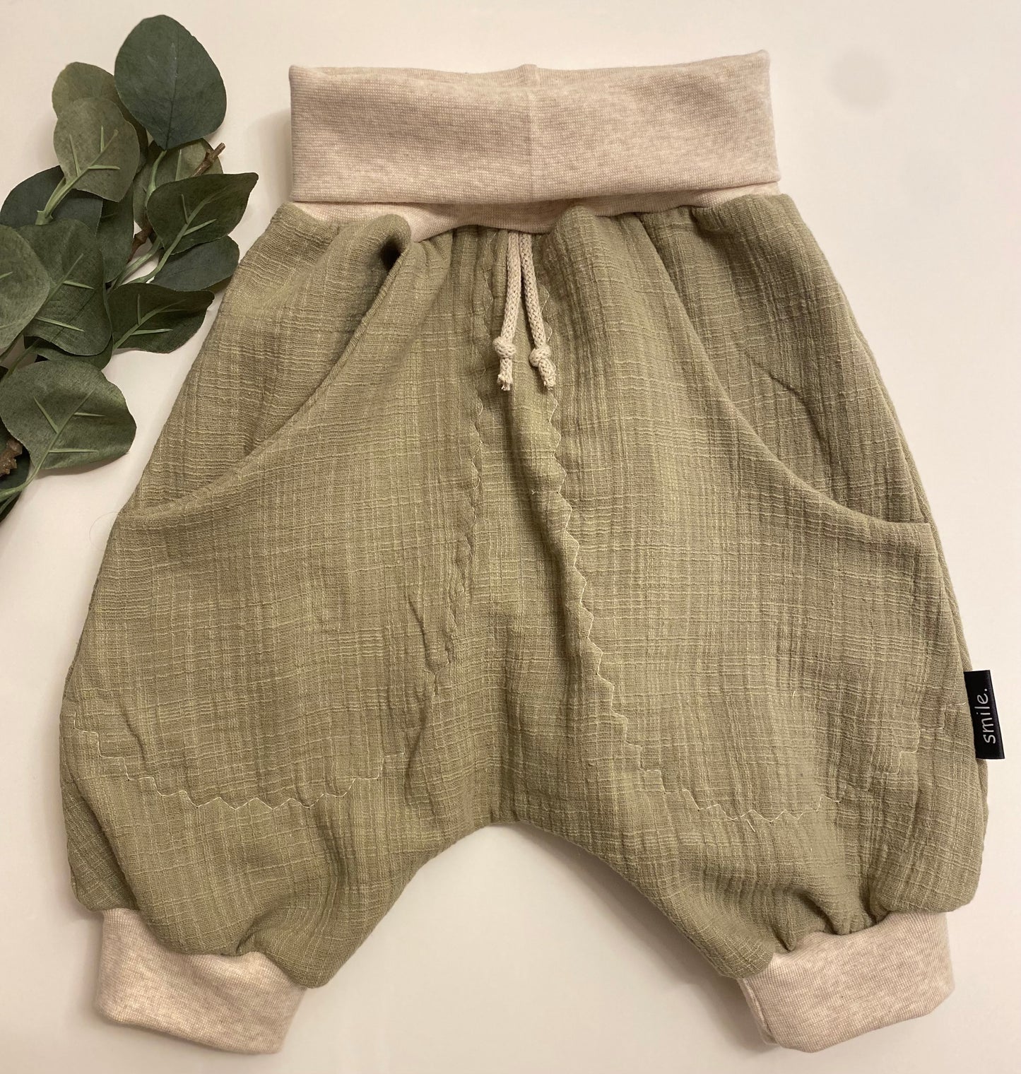 Dein Design | Loose Fit Shorts | Musselin