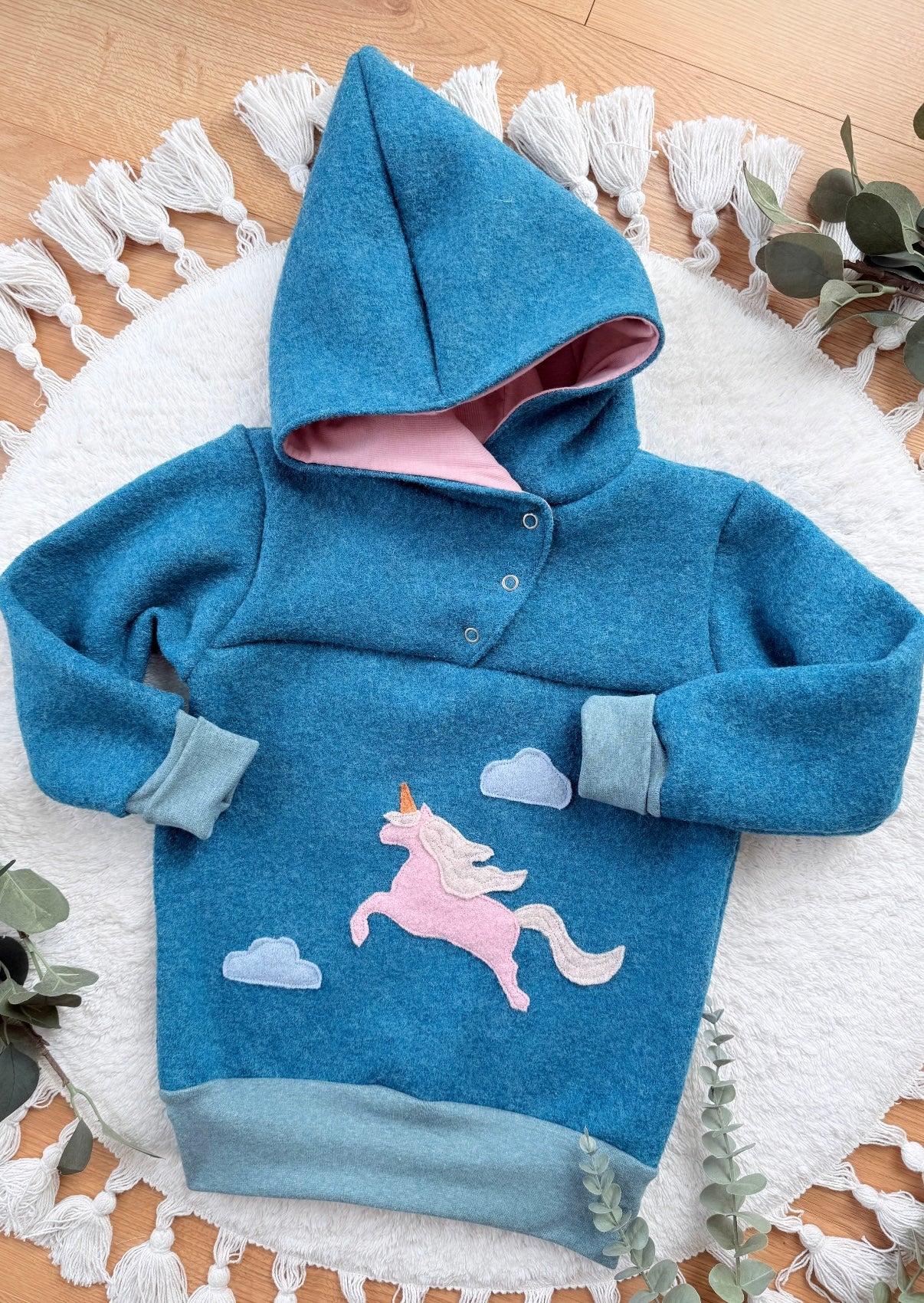 Windbreaker Einhorn Applikation | Wollwalk | 100% Schurwolle