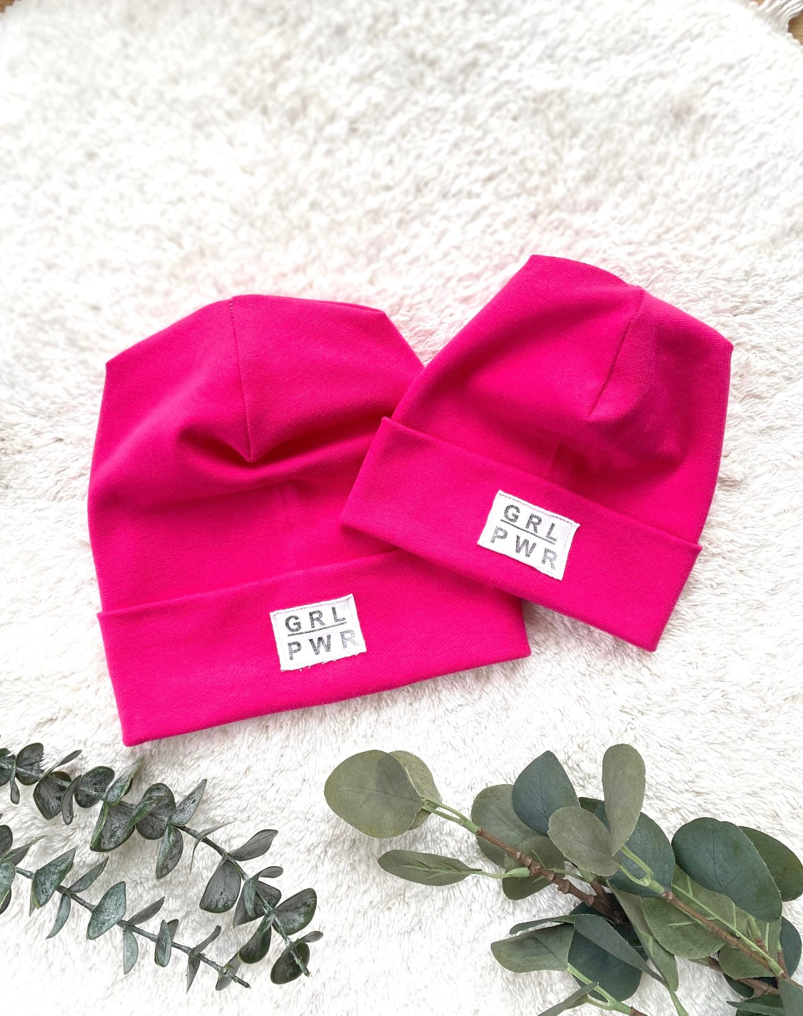 Dein Design | Hipster Beanie | Used-Look & Leder Label | Dreieckloop | Uni Farben