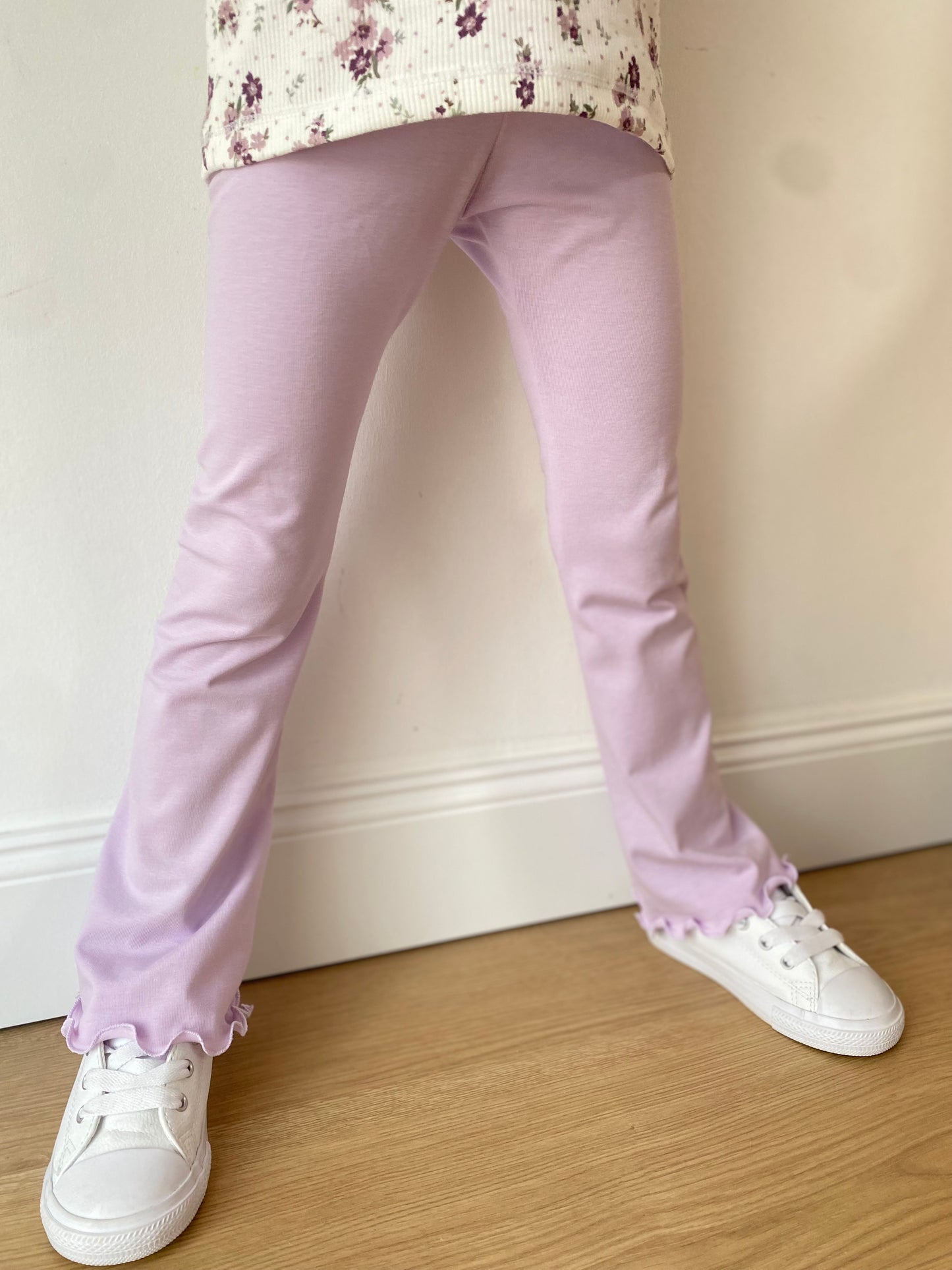 Dein Design | Flared Leg | Basic | Schlaghose mit Rollsaum | Skinny Fit | Uni Farben