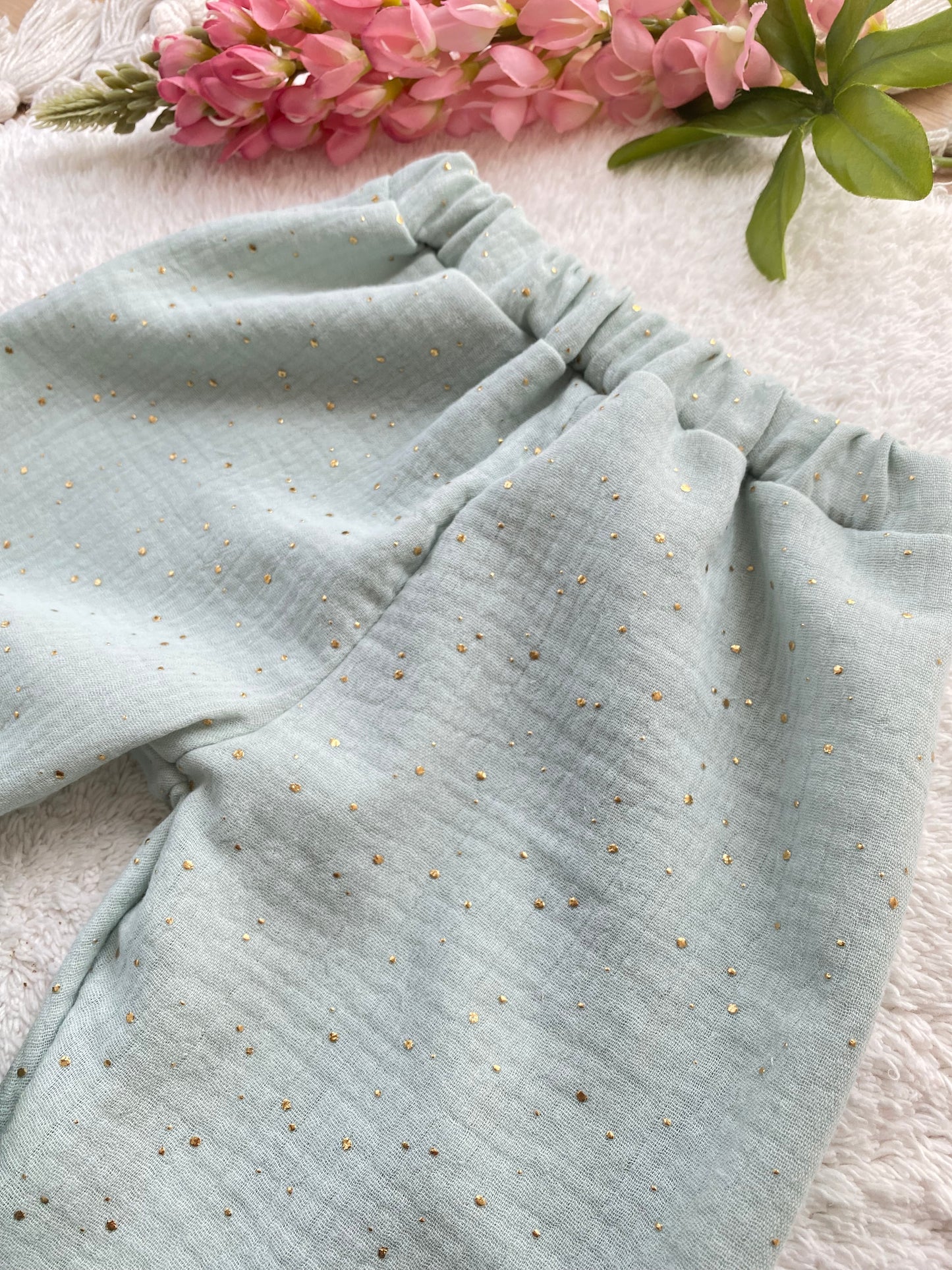 Dein Design | Chinohose | Musselin Goldene Punkte