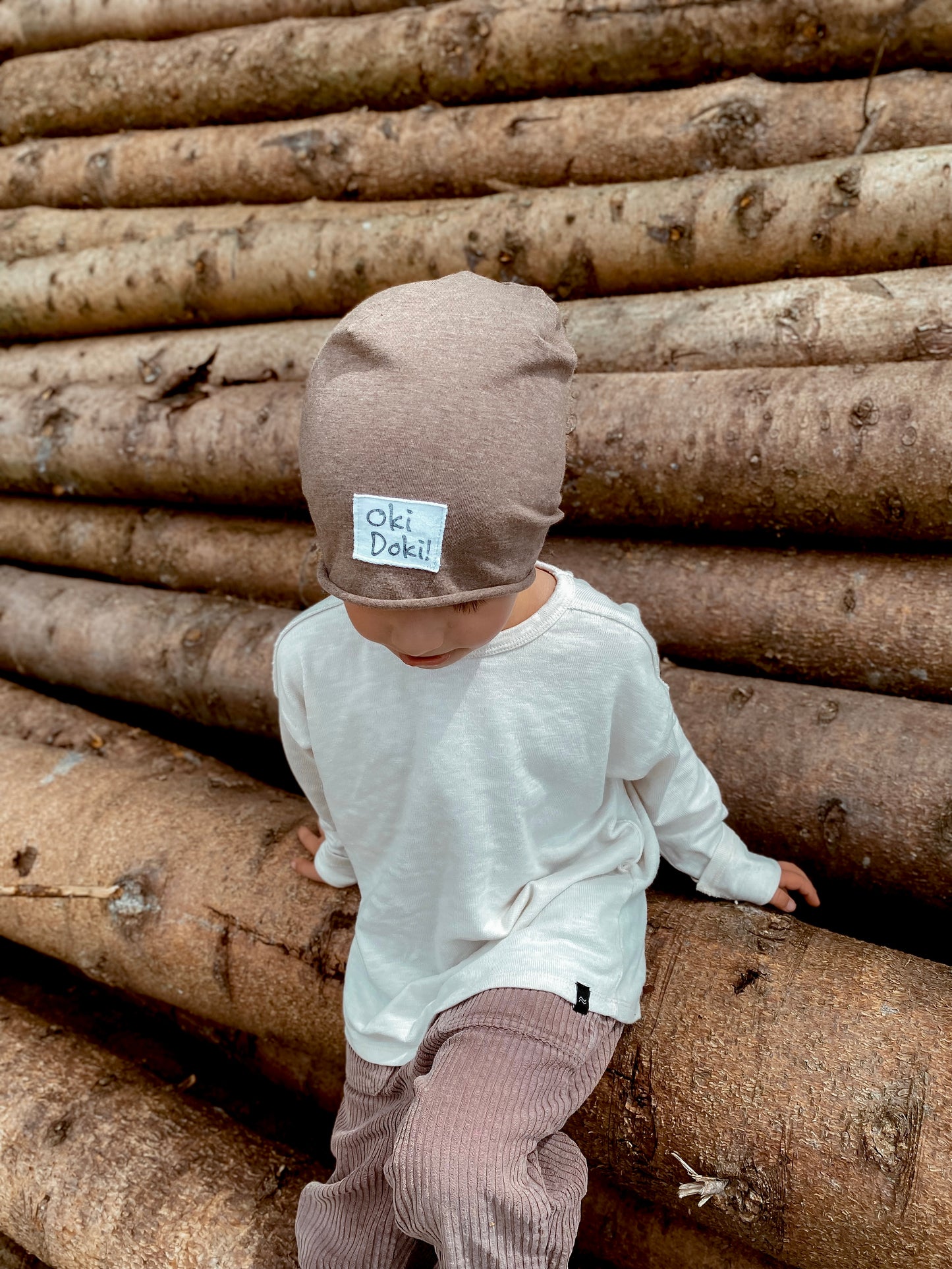 Dein Design | Roll-Up Sommer | Used-Look & Leder Label Beanie | Melierte Farben
