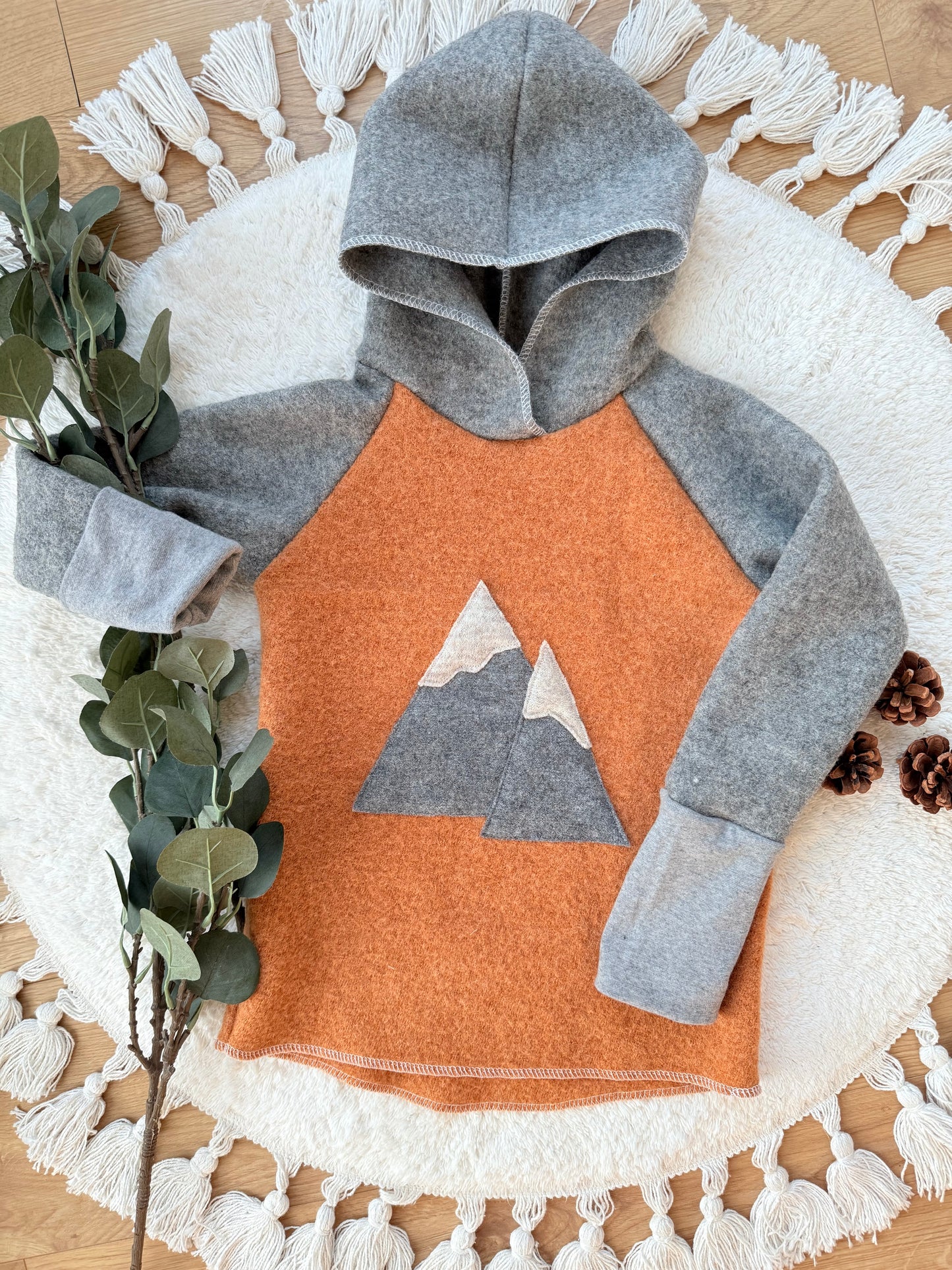 Wollwalk Hoodie| Berge | 100% Schurwolle Schafwolle