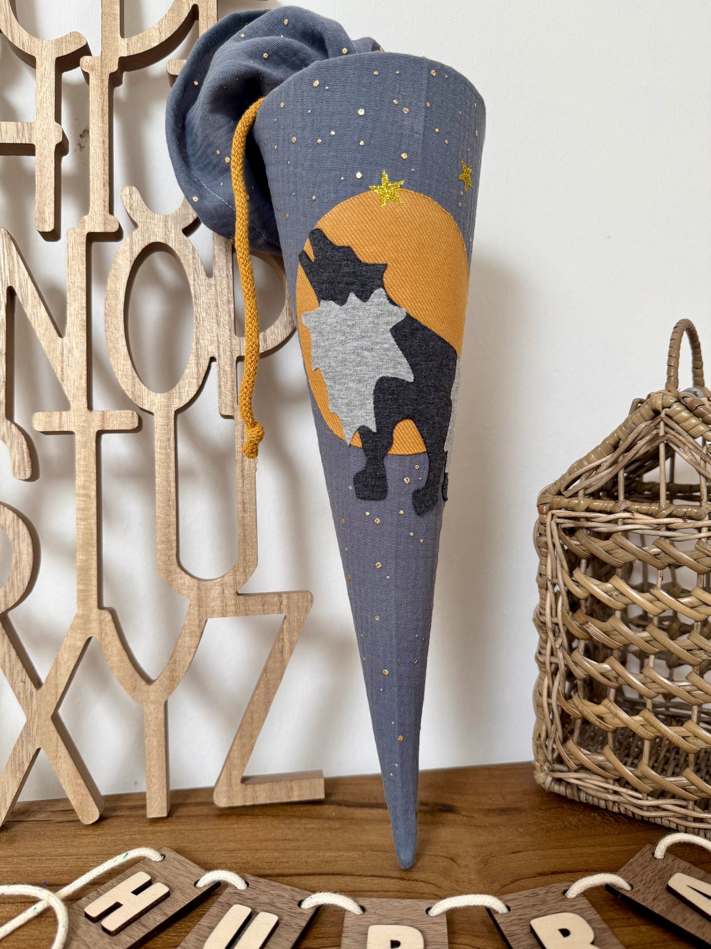 Musselin Geschwistertüte Wolf 35 cm, Sternenhimmel handgemacht – Kita Geschenk Idee, kleine Schultüte - optional mit Kissen-Inlett