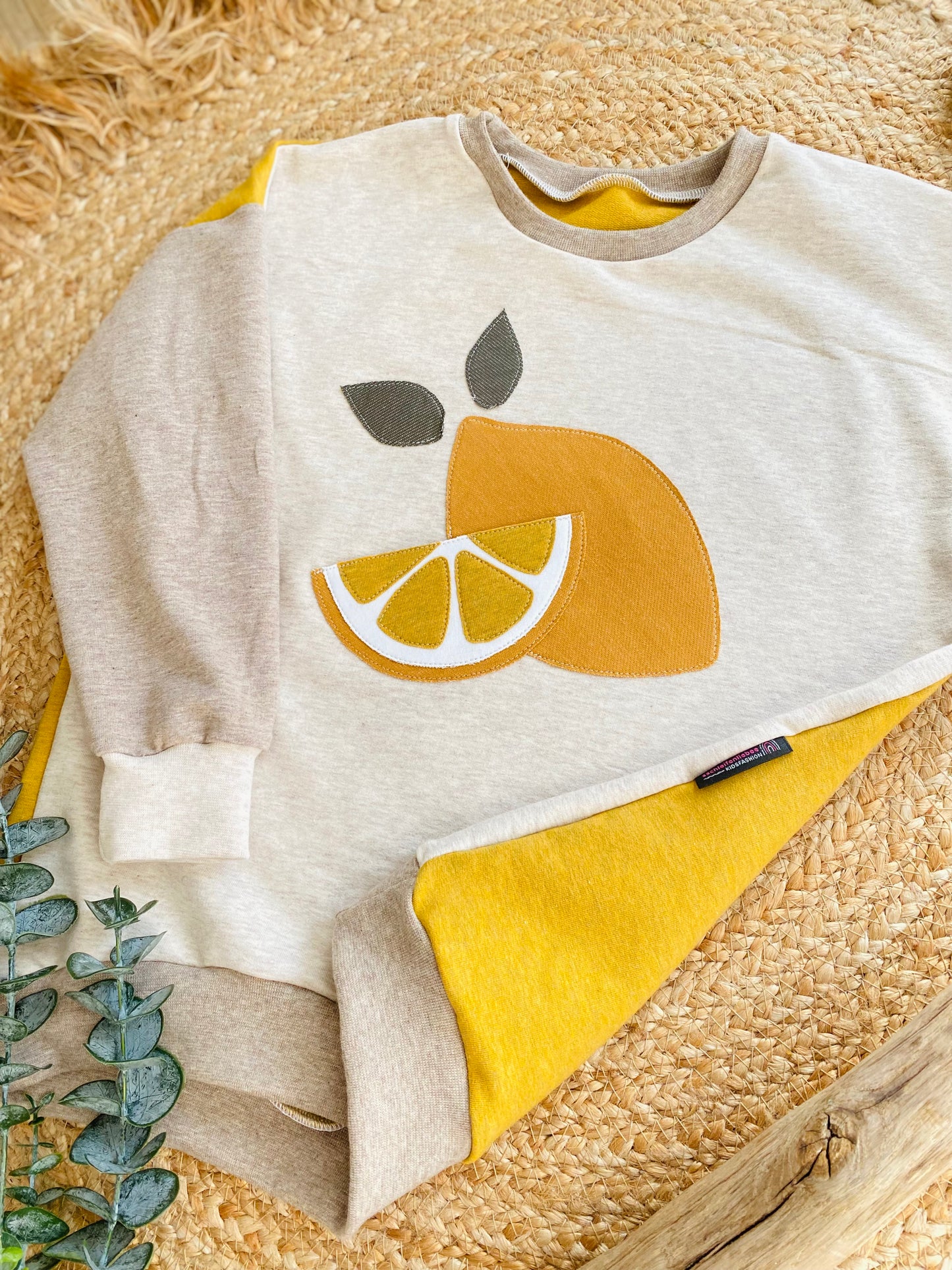 Oversized Sweater | Applikation Zitrone | Color Blocking