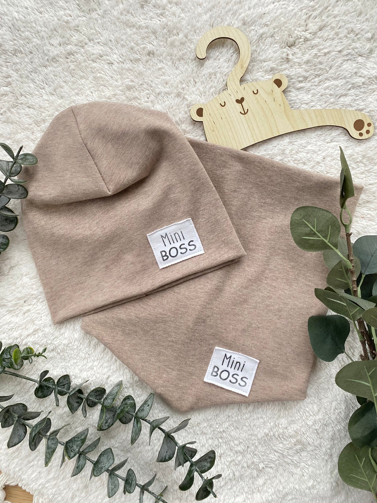 Dein Design | Label Beanie | Used-Look & Leder | Dreieckloop | Melierte Farben
