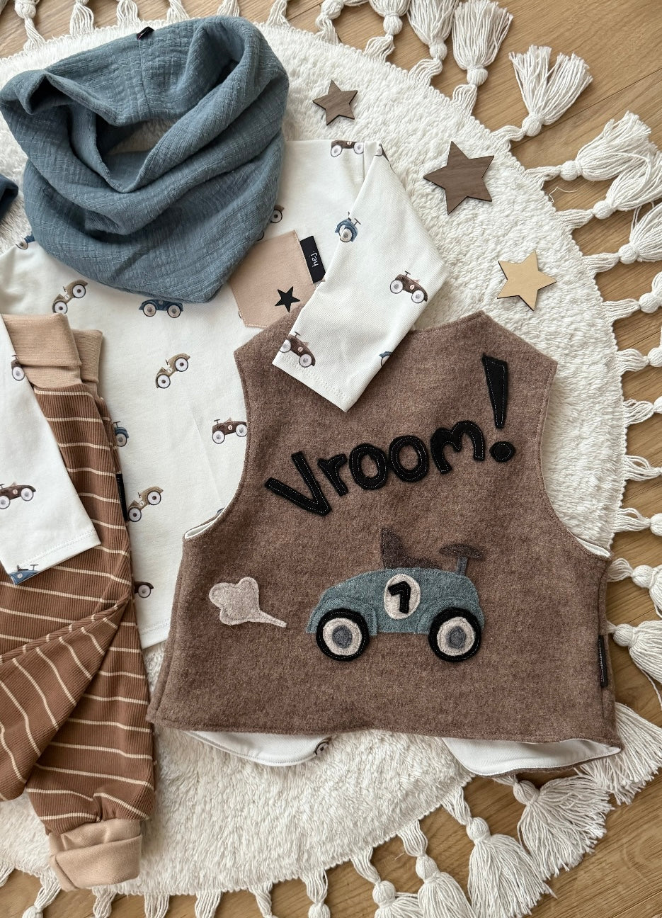 Handmade Weste Kinder | Merinowolle | Wollwalk | Walkweste | Auto Applikation