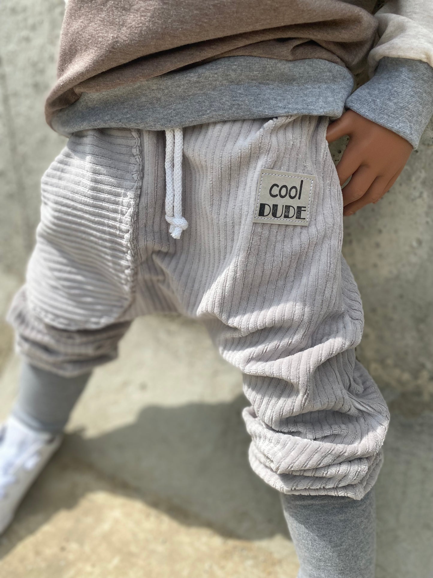 Loose Fit Jogger | Kuschelcord | Cool Dude