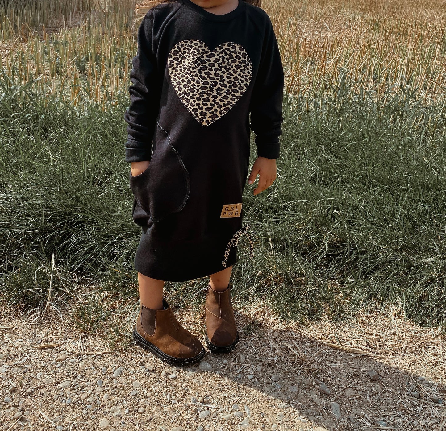 Sweatkleid | Leo Herz Applikation