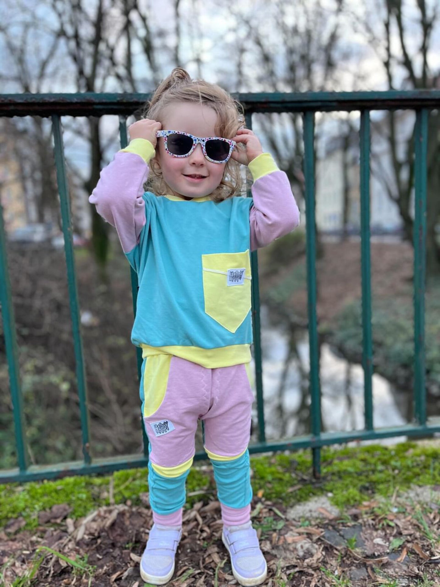 Regular Fit Jogger | Color Blocking | Happy