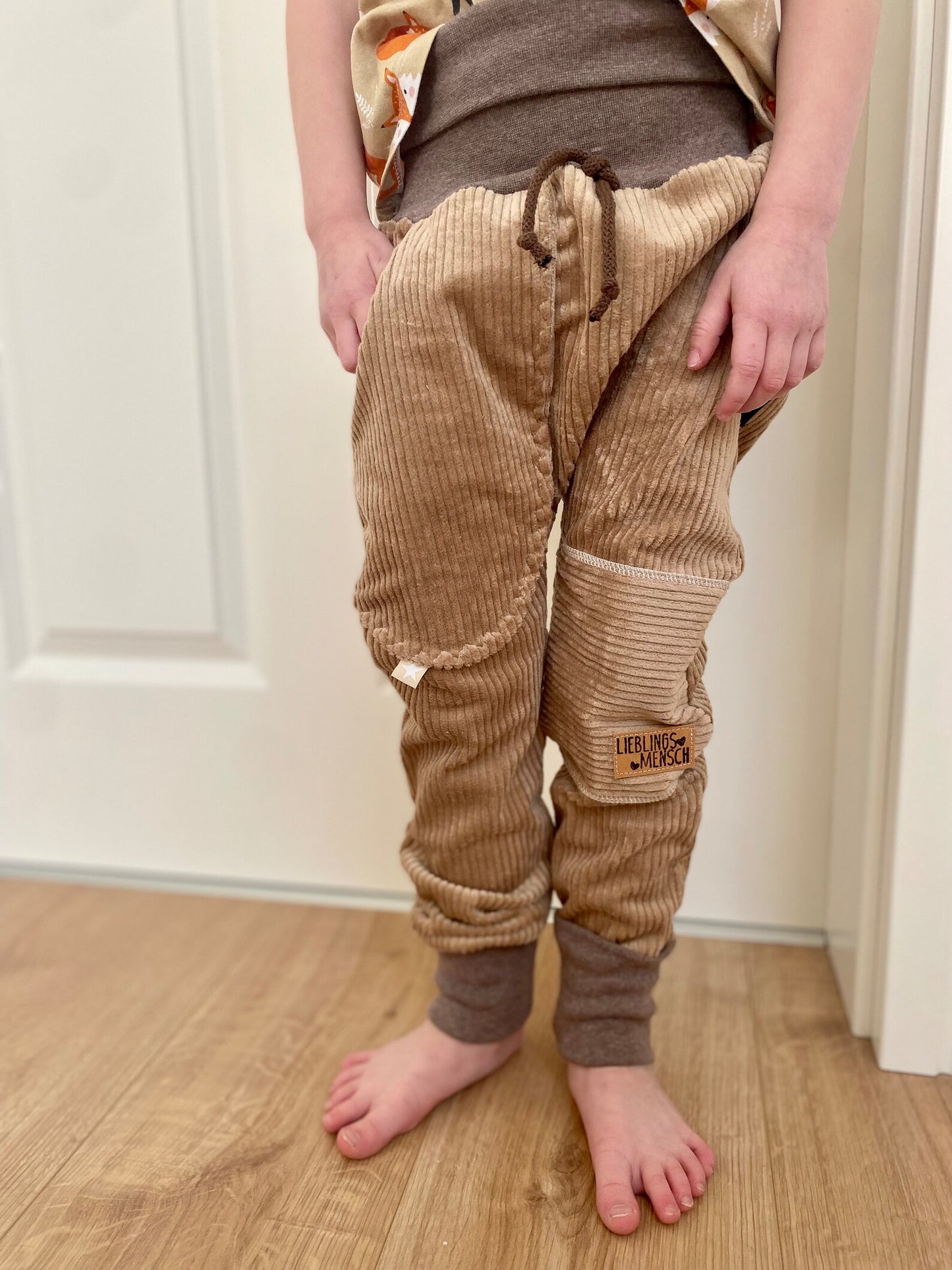 Regular Fit Jogger | Breitcord | Kuschelcord Nicky