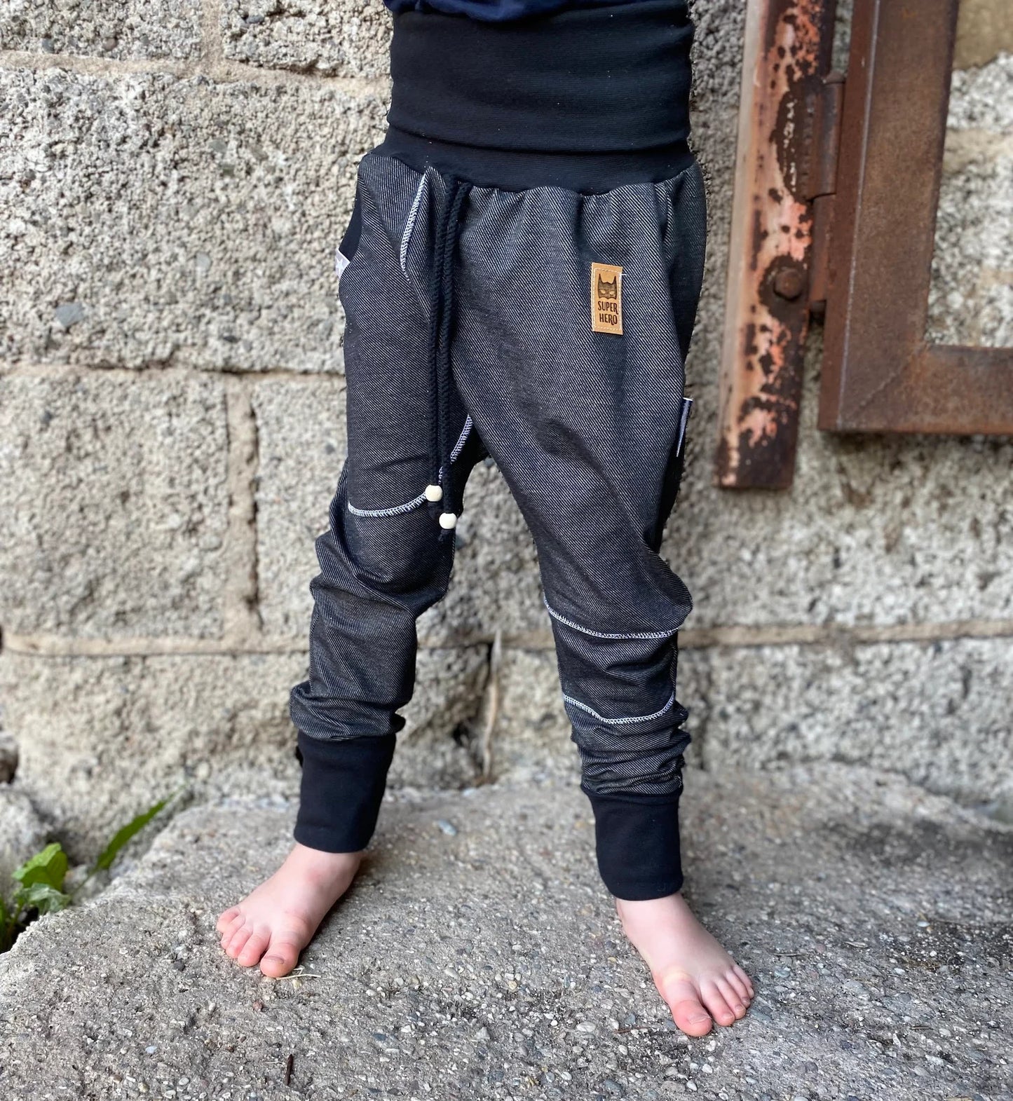 Regular Fit Jogger | Jeansoptik | Super Hero