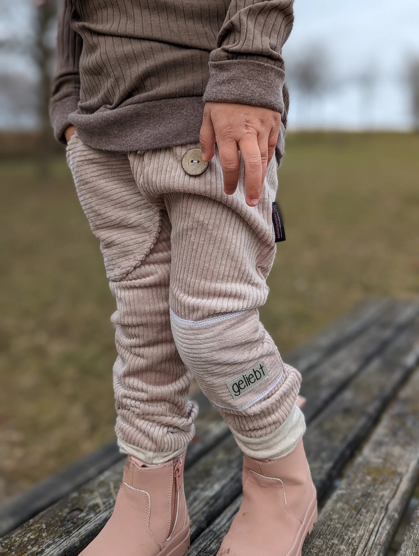 Regular Fit Jogger | Breitcord | Kuschelcord Nicky