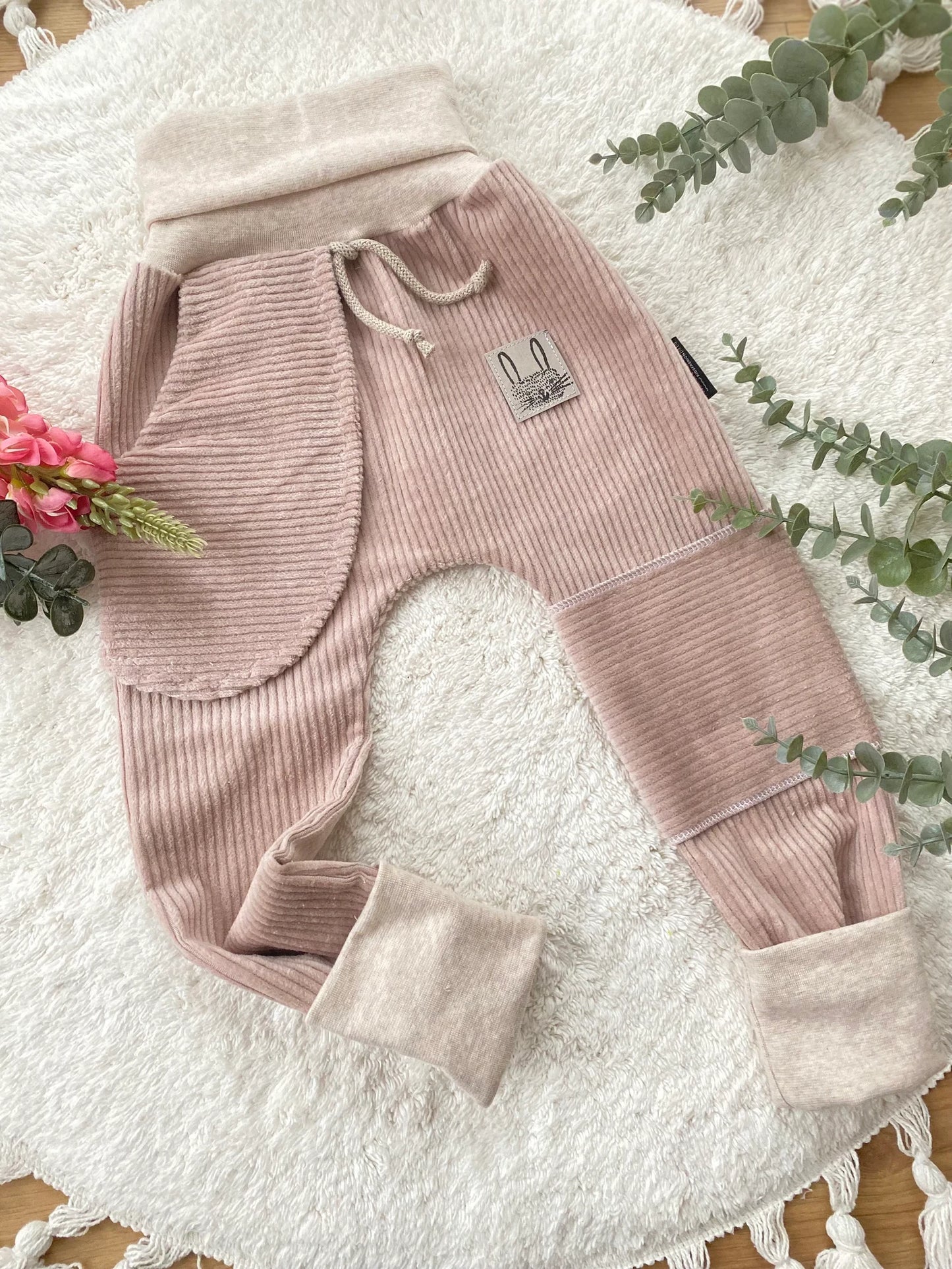 Regular Fit Jogger | Breitcord | Kuschelcord Nicky | Hasen Label
