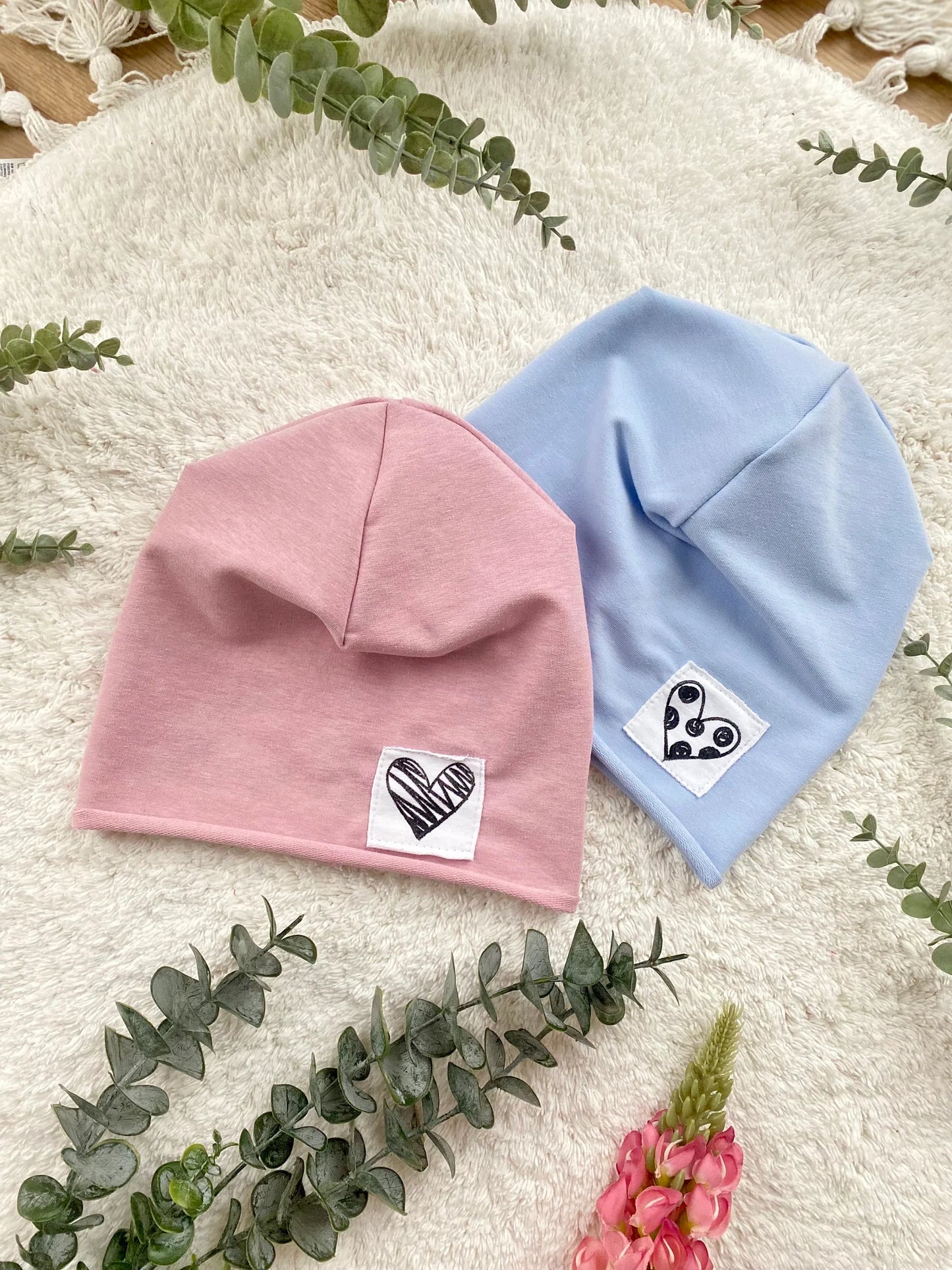 Dein Design | Roll-Up Sommer Beanie | Herz | Used-Look Label | Melierte Farben