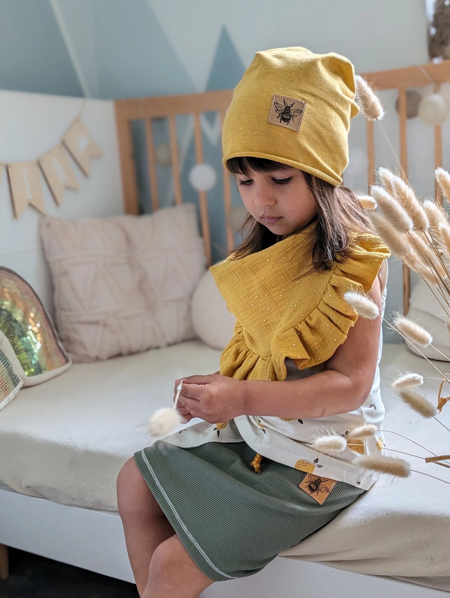 Dein Design | Roll-Up Sommer | Used-Look & Leder Label Beanie | Melierte Farben