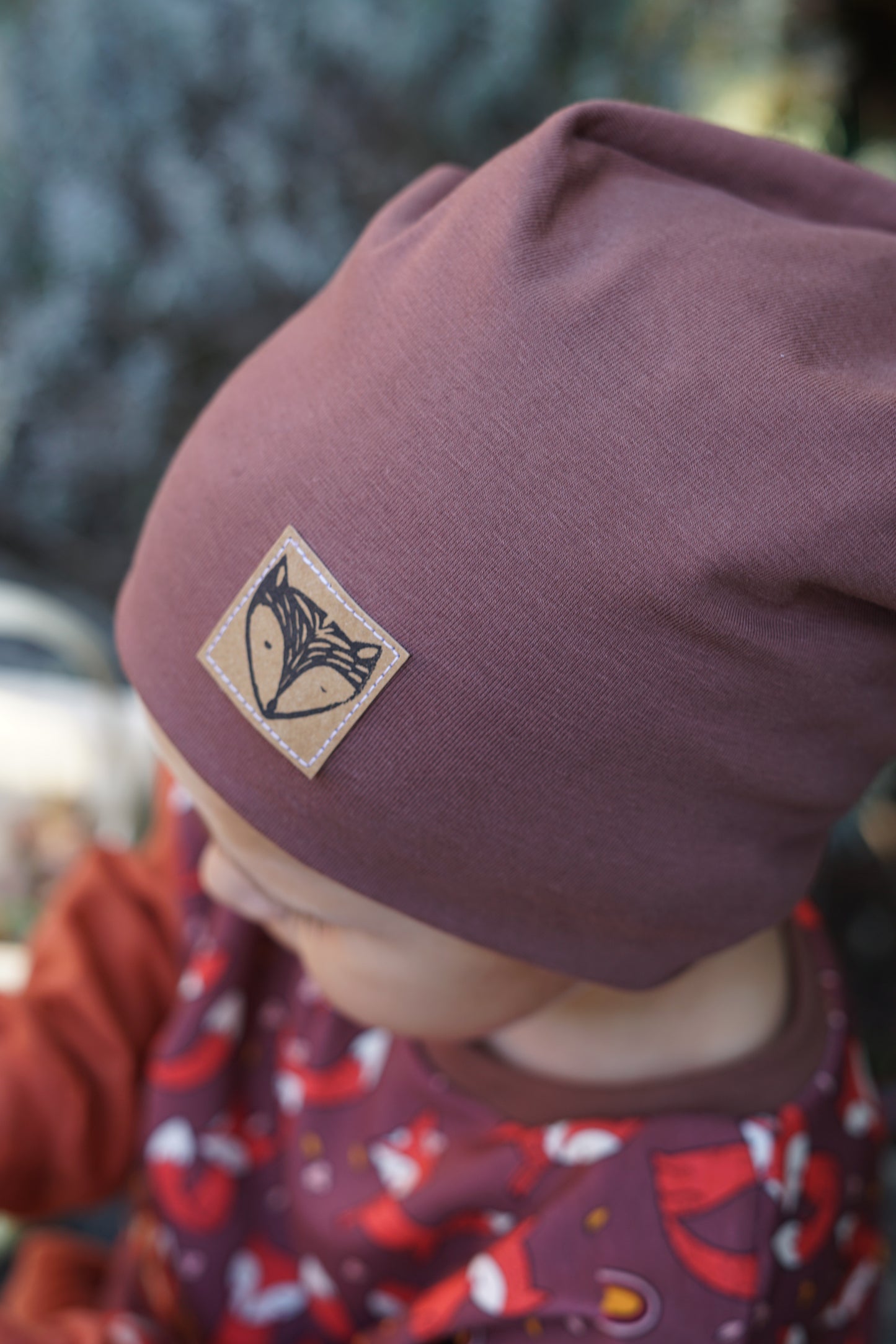 Dein Design | Label Beanie | Used-Look & Leder Label | Dreieckloop | Uni Farben