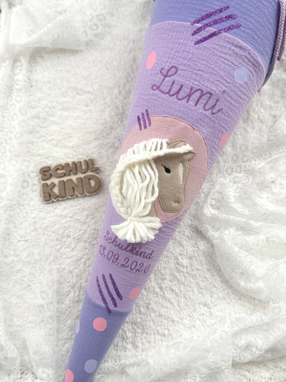 Lila Musselin Schultüte für Mädchen mit Pferd & Pompon Tüllschleife | Haflinger – personalisiert inkl. Rohling optional mit Inlett Kissen | Schultüte aus Stoff