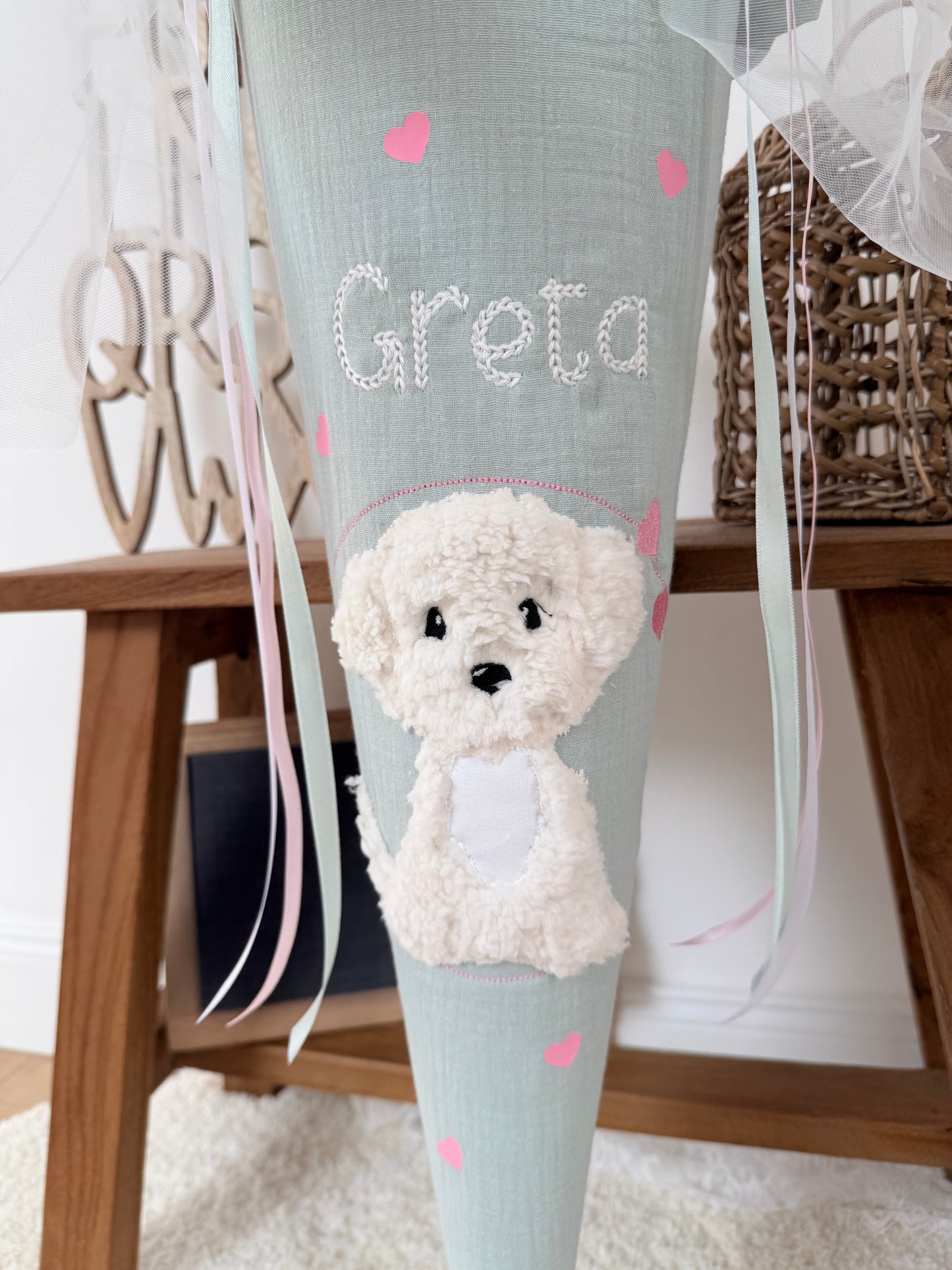 Musselin Schultüte 70 cm Mint, Rosa Herzen, Hund, Welpe zur Einschulung für Mädchen, optional mit Pompon-Tüllschleife und Kisseninlett