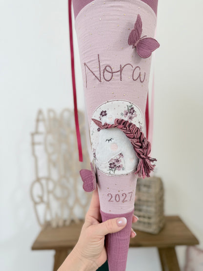 Musselin Schultüte 70cm, Einhorn mit Schmetterlingen,  Altrosa goldene Punkte, Mauve – personalisiert inkl. Rohling optional mit Pompon-Tüllschleife & Inlett Kissen