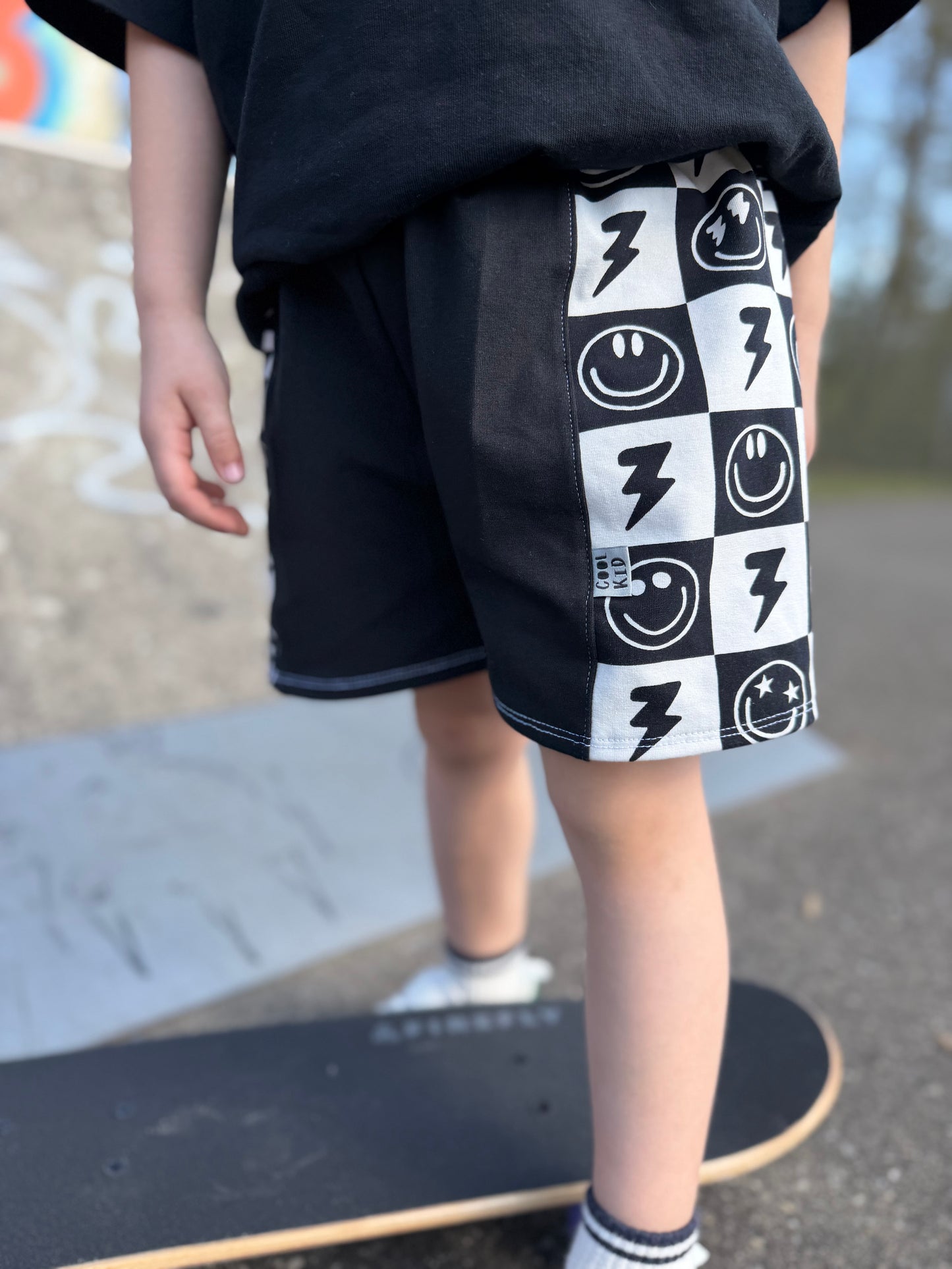 Smiley Shorts aus Jersey, kurze Hose für Jungen Farbwahl