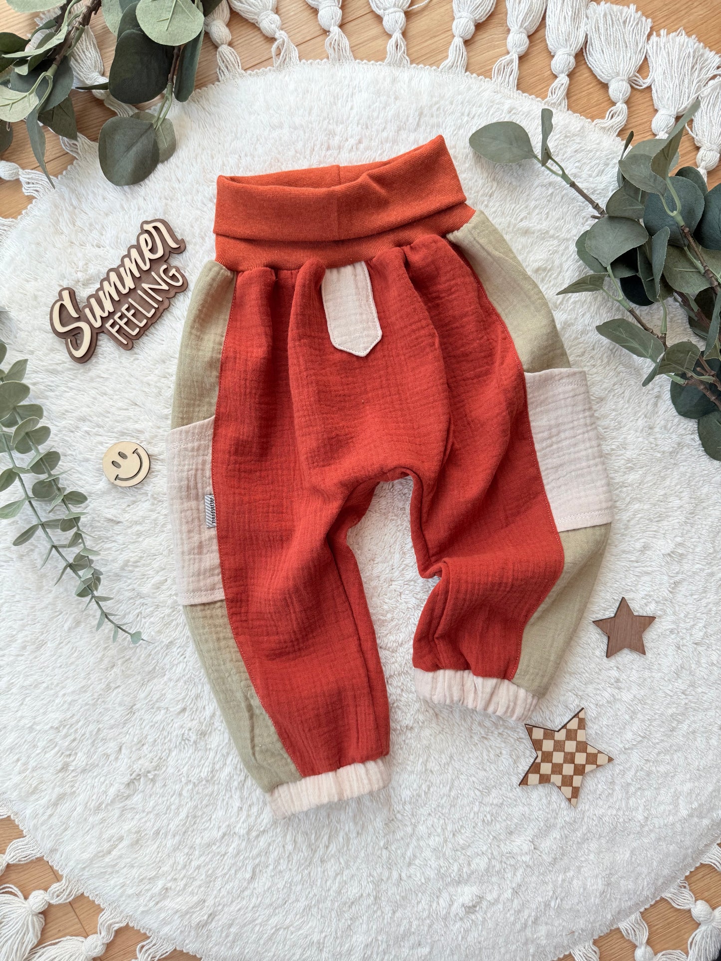 Stylische Musselin Hose  für Jungen– Mitwachsend, bequem & fair produziert | Hose | Jogginghose