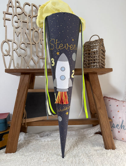 Musselin Schultüte 70 cm Raketenstart mit Countdown, Rakete, Weltraum, gold Effekte, personalisiert- optional mit Kissen