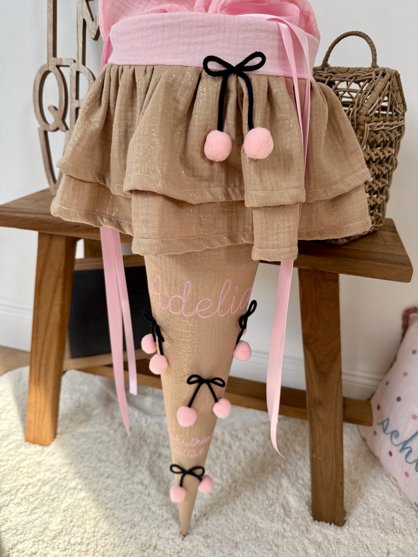 Musselin Schultüte Beige Gold für Mädchen 70 cm mit Kirschen, optional mit Kisseninlett
