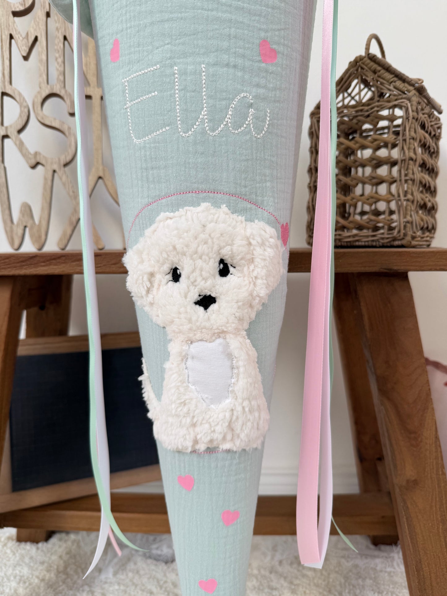 Musselin Schultüte 70 cm Mint, Rosa Herzen, Hund, Welpe zur Einschulung für Mädchen, optional mit Pompon-Tüllschleife und Kisseninlett