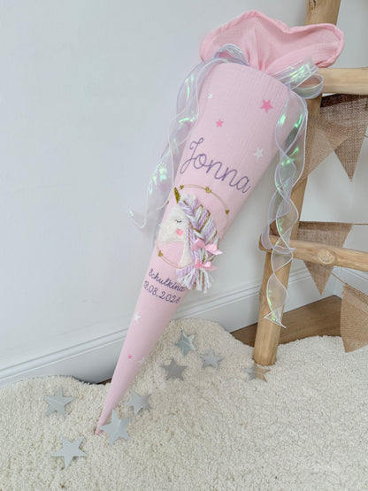 Musselin Schultüte für Mädchen Wuschelkopf Einhorn  – personalisiert inkl. Rohling optional mit Inlett Kissen | Schultüte aus Stoff