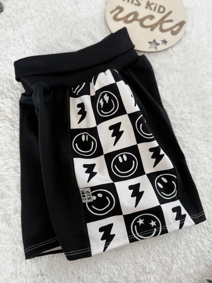 Smiley Shorts aus Jersey, kurze Hose für Jungen Farbwahl