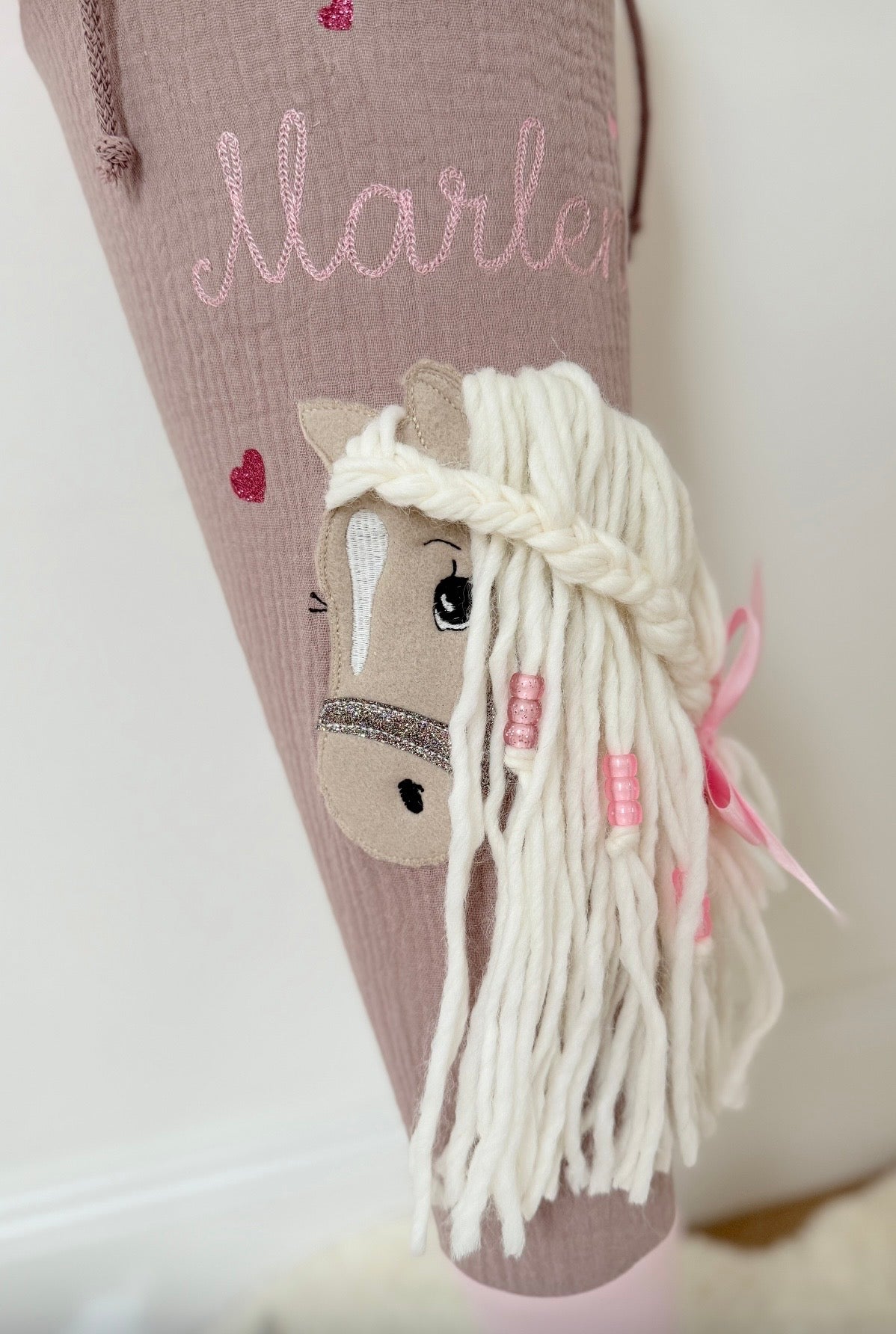 Musselin Schultüte für Mädchen mit Pferd | Haflinger – personalisiert inkl. Rohling optional mit Inlett Kissen | Schultüte aus Stoff