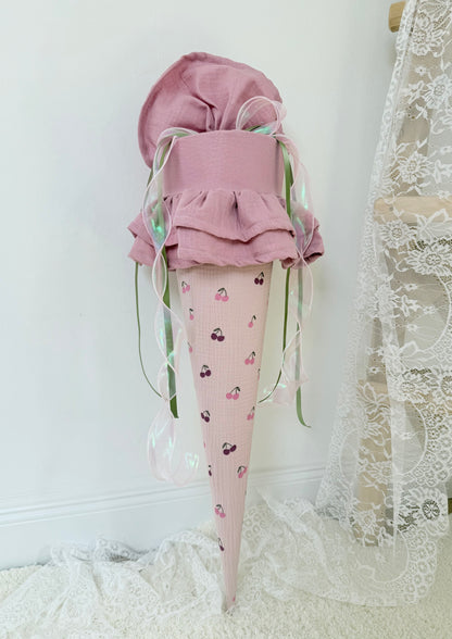 Musselin Schultüte Kirsche mit Rüsche für Mädchen 70cm, inklusive Rohling, optional mit Inlett Kissen | Schultüte aus Stoff