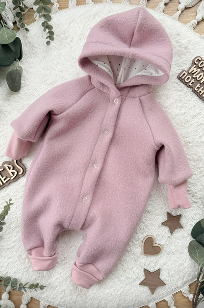 Wollwalk Overall Baby – gefüttert, warm & handgemacht