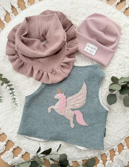 Handmade Weste Kinder | Wollwalk | Walkweste | Pegasus Applikation