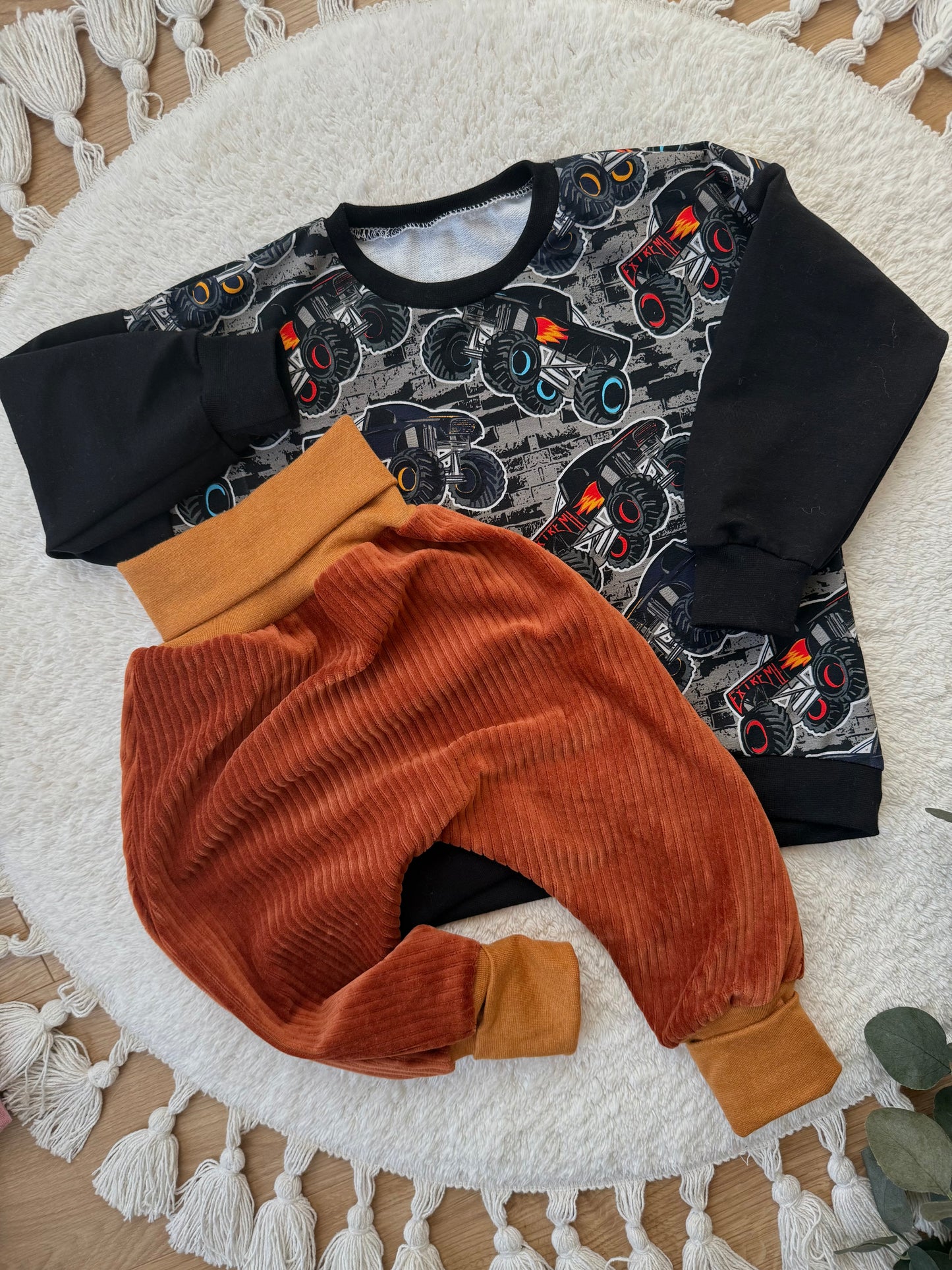 Oversized Sweater | Monstertruck | Truck