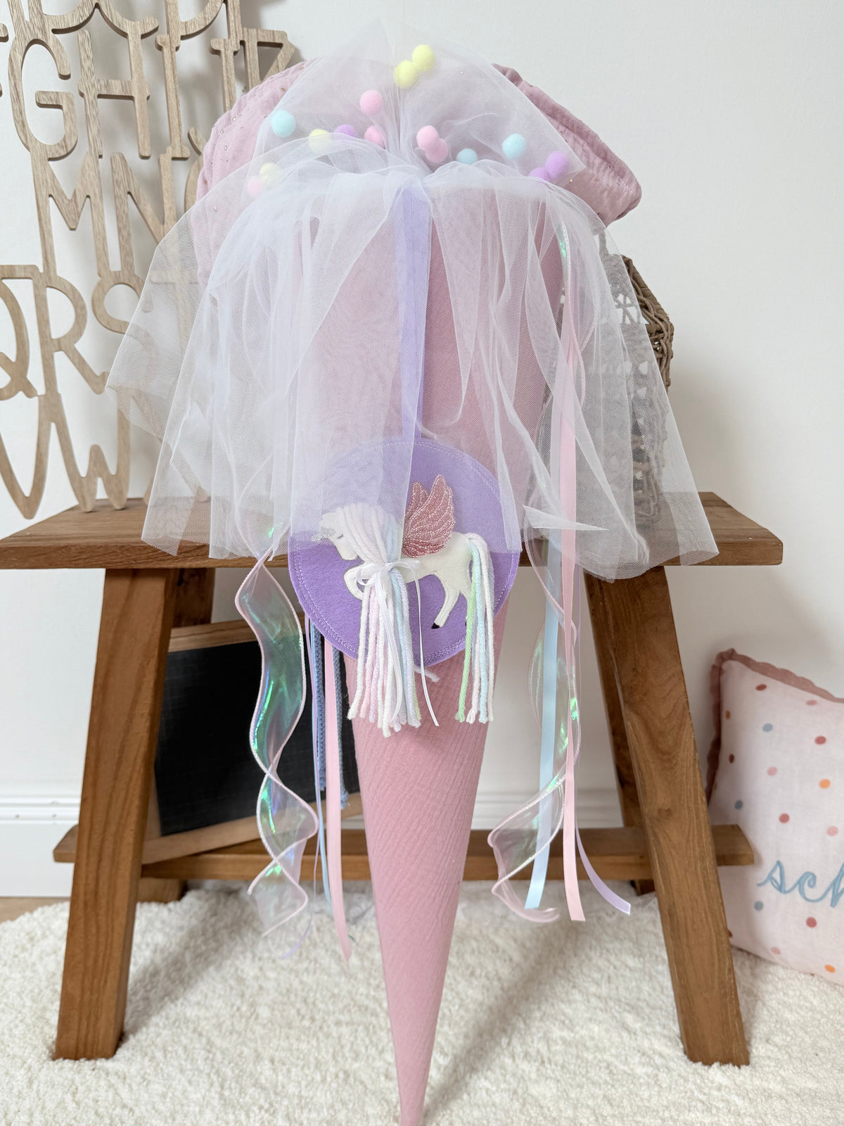 XL Schultüten Accessoires Pompon-Tüllschleife inklusive Anhänger Pegasus