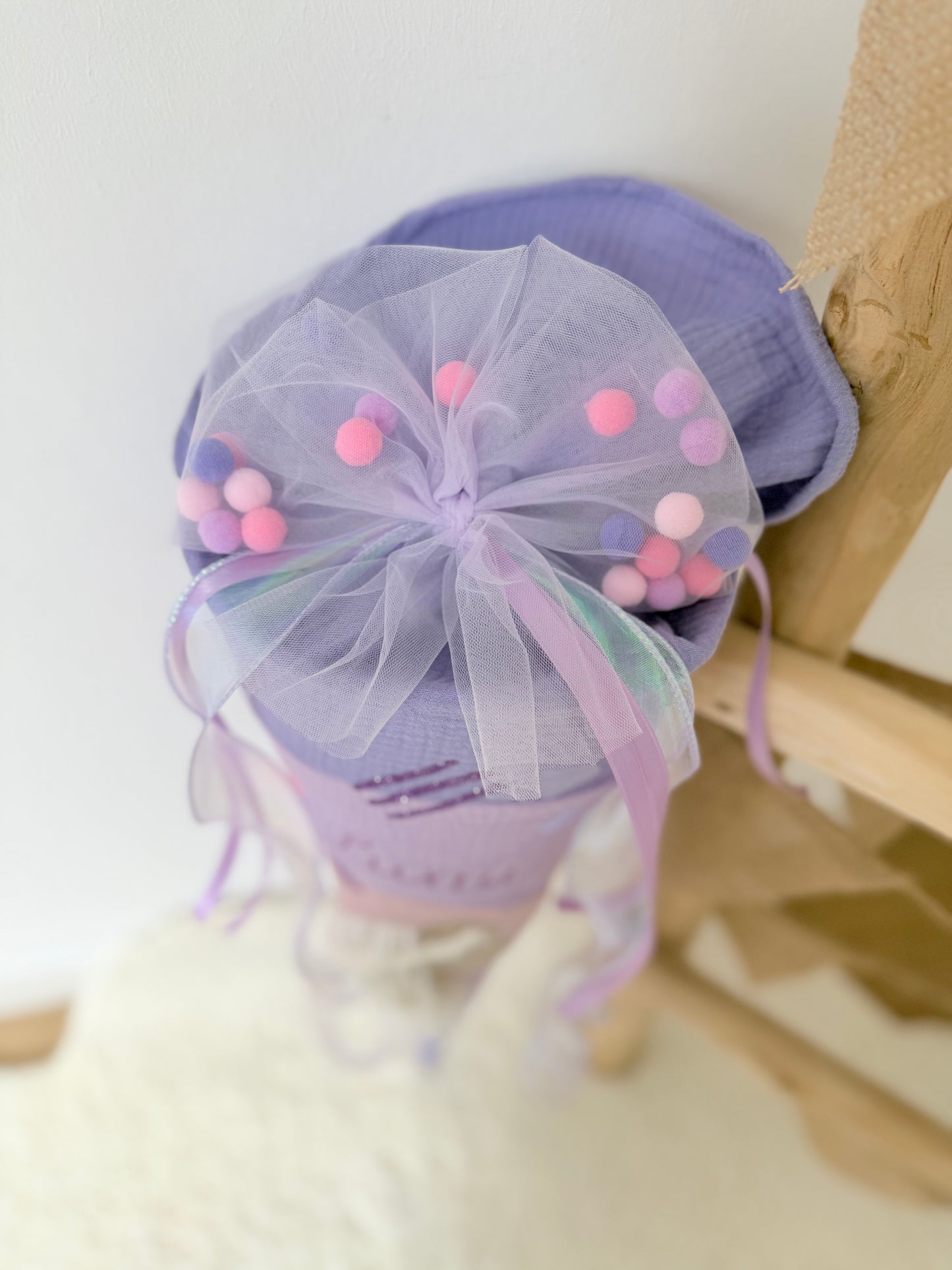 Lila/Rosa Tüllschleife - Pompon Schleife für Schultüte (70 cm), Kita- & Geschwistertüten (35 cm)