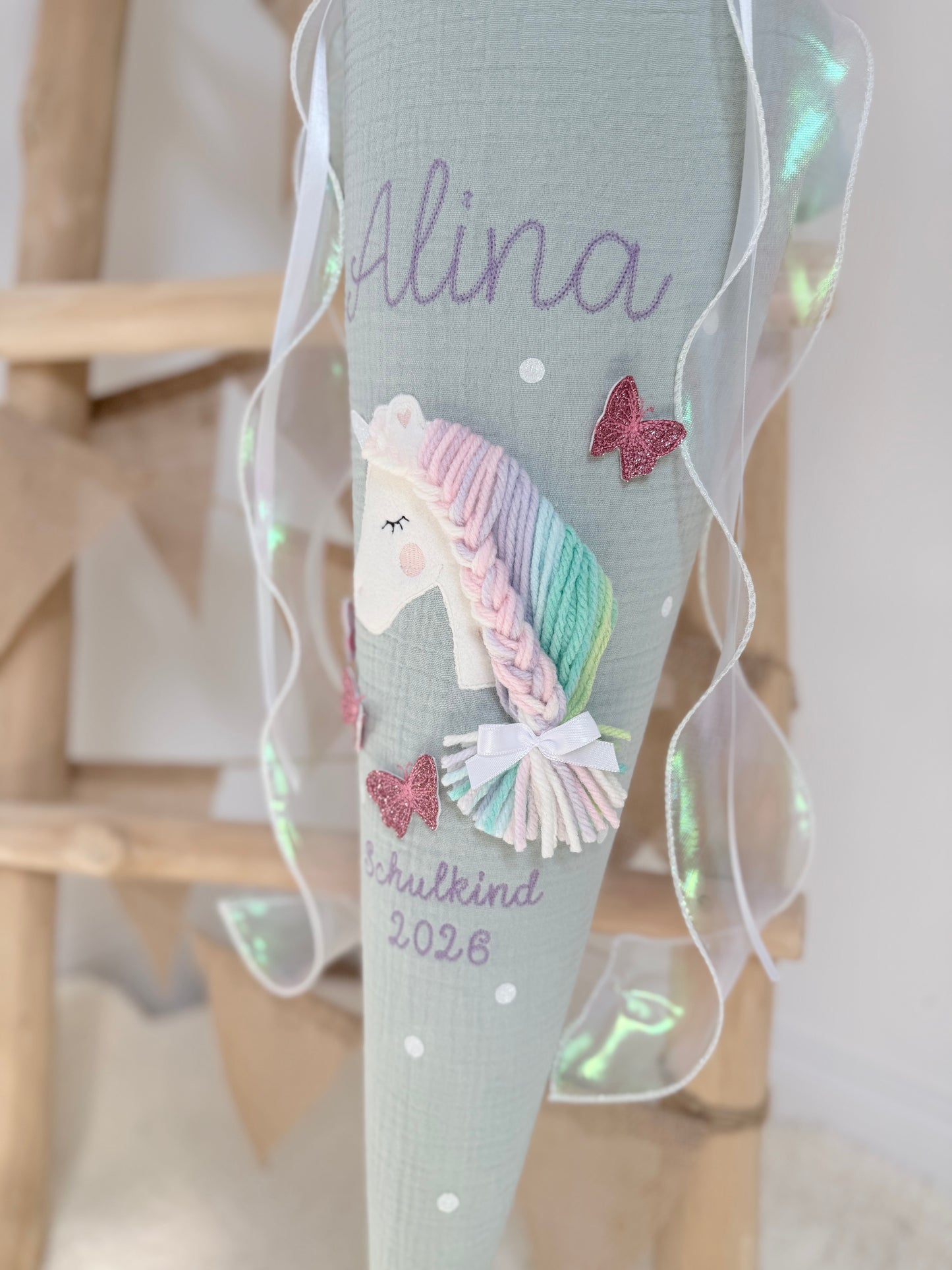 Musselin Schultüte für Mädchen 70cm, Einhorn mit Schmetterlingen – personalisiert inkl. Rohling optional mit Inlett Kissen | Schultüte aus Stoff
