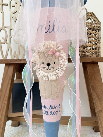 Musselin Schultüte 70 cm Löwin, personalisiert- optional mit Kissen
