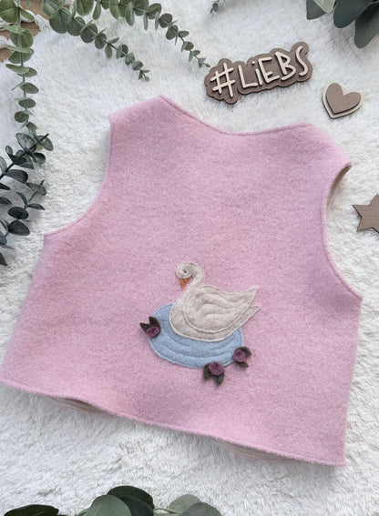 Handmade Weste Kinder | Wollwalk | Walkweste | Schwan Applikation