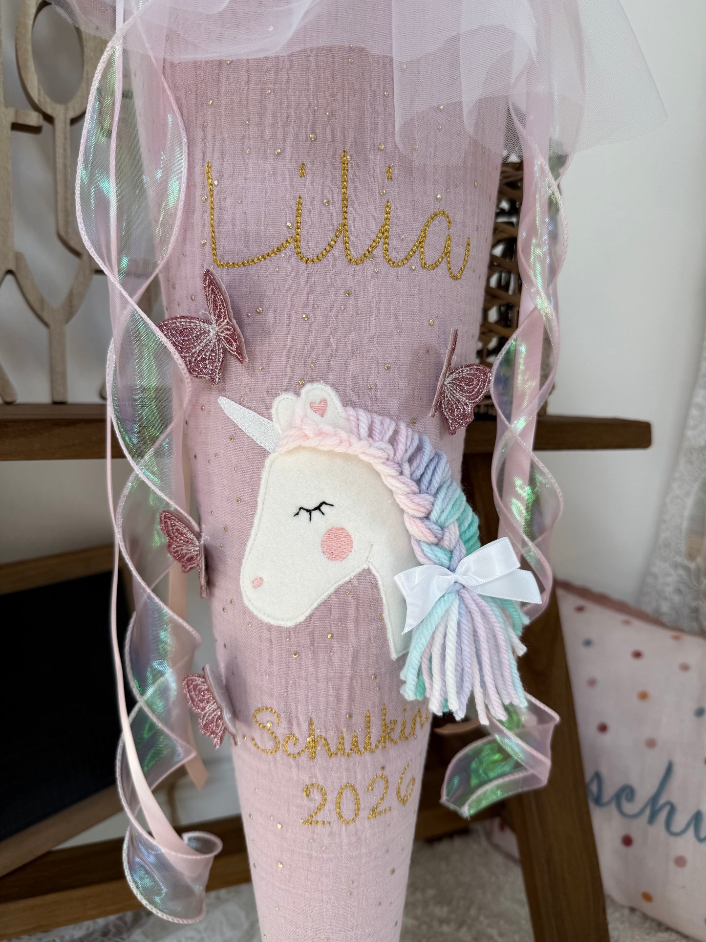 Musselin Schultüte Altrosa goldene Punkte für Mädchen 70cm, Einhorn mit Schmetterlingen – personalisiert inkl. Rohling optional mit Inlett Kissen | Schultüte aus Stoff