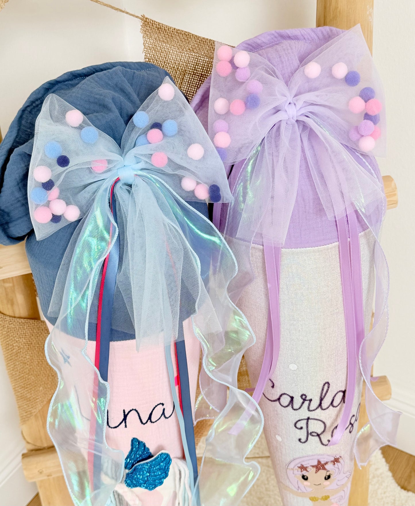 Blau/Rosa Tüllschleife - Pompon Schleife für Schultüte (70 cm), Kita- & Geschwistertüten (35 cm)