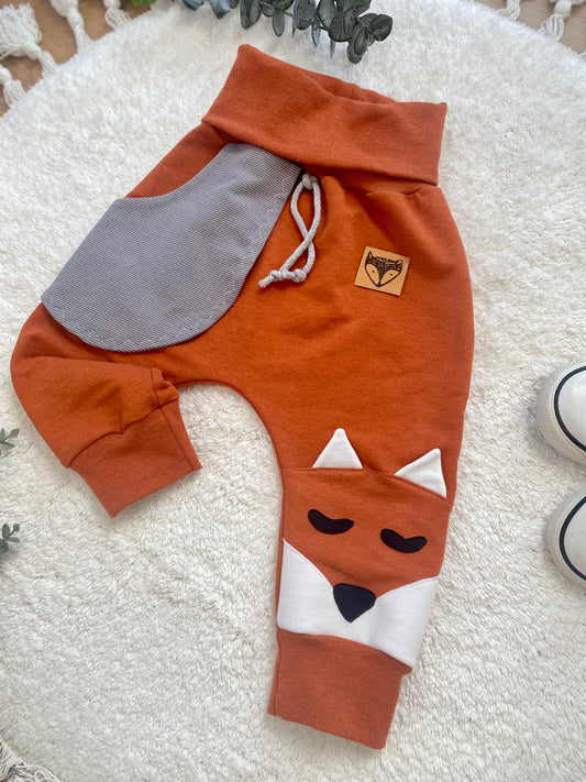 Slim Fit 7/8 Shorts | Applikation Fuchs