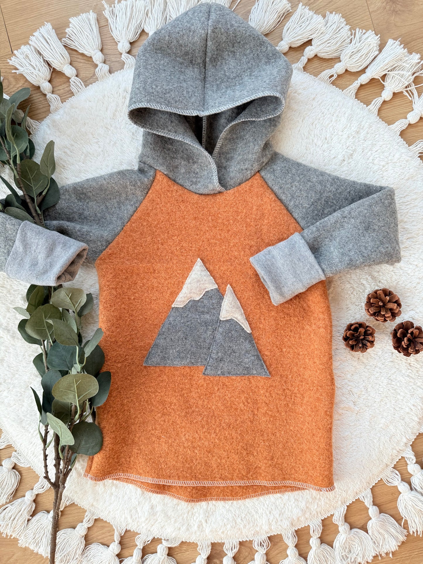 Wollwalk Hoodie| Berge | 100% Schurwolle Schafwolle