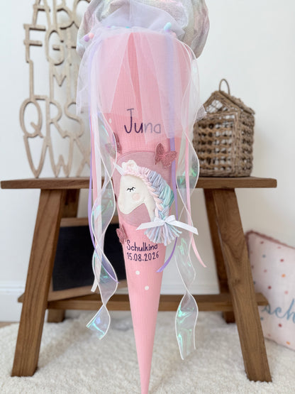 Dein Design Musselin Schultüte 70 cm, Einhorn mit glitzernden Schmetterlingen – personalisiert inkl. Rohling, optional mit Kissen