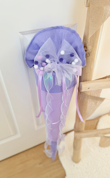 Lila Tüllschleife - Pompon Schleife für Schultüte (70 cm), Kita- & Geschwistertüten (35 cm)