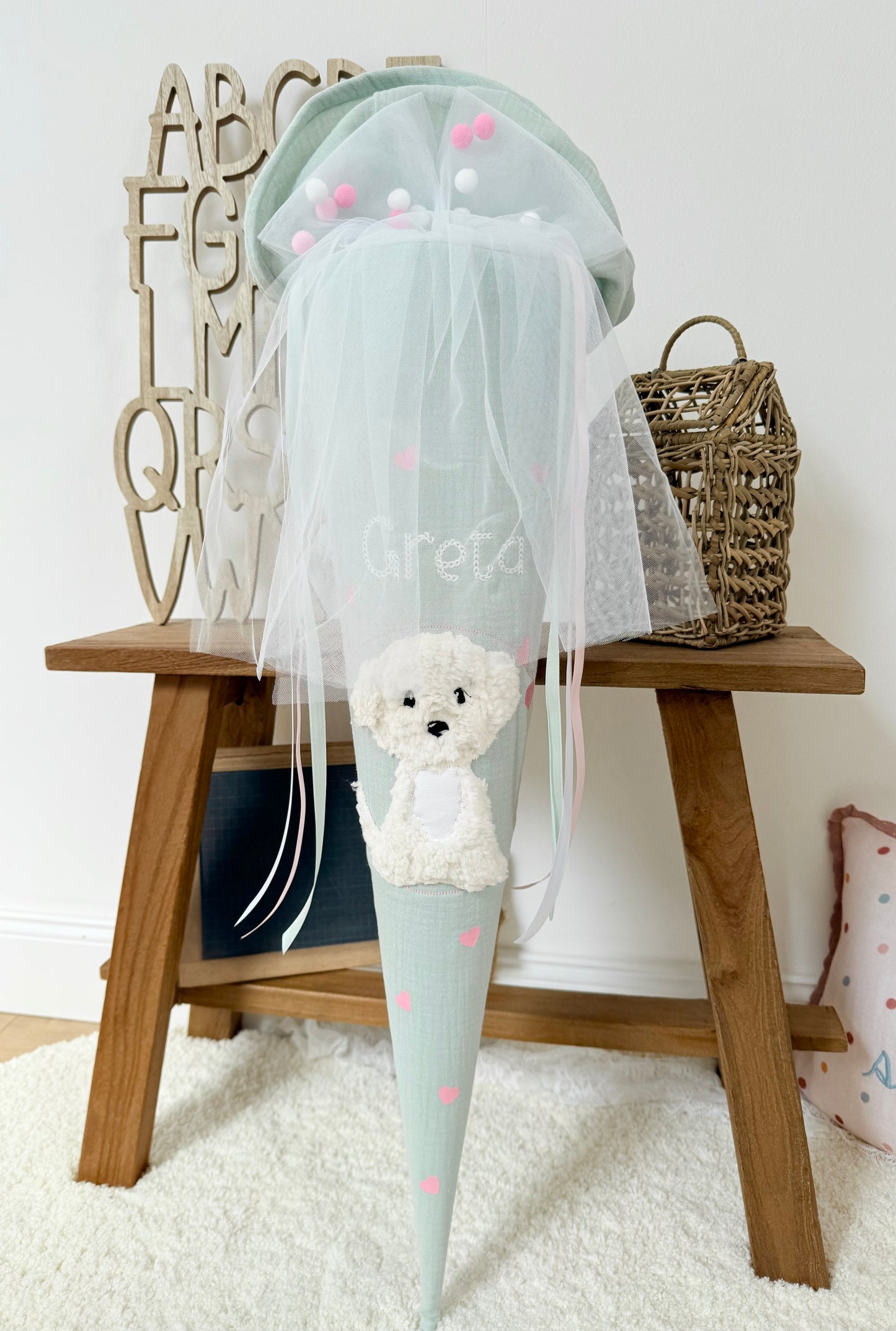 Musselin Schultüte 70 cm Mint, Rosa Herzen, Hund, Welpe zur Einschulung für Mädchen, optional mit Pompon-Tüllschleife und Kisseninlett