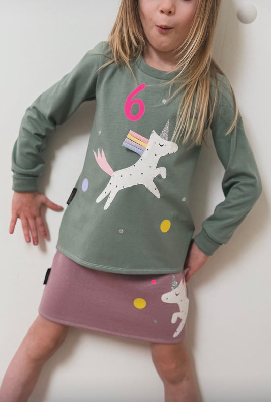 Geburtstagsshirt „Einhorn Konfetti Party“ Longsleeve A-Linie | Kindergeburtstag