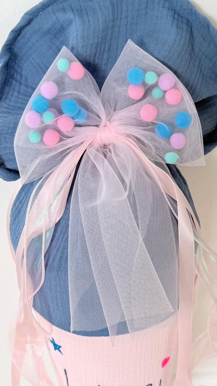 Babyrosa Tüllschleife - Pompon Schleife für Schultüte (70 cm), Kita- & Geschwistertüten (35 cm)